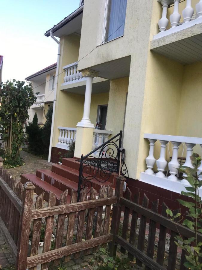 Вілла "Престиж" Apartment Truskavets Ngoại thất bức ảnh